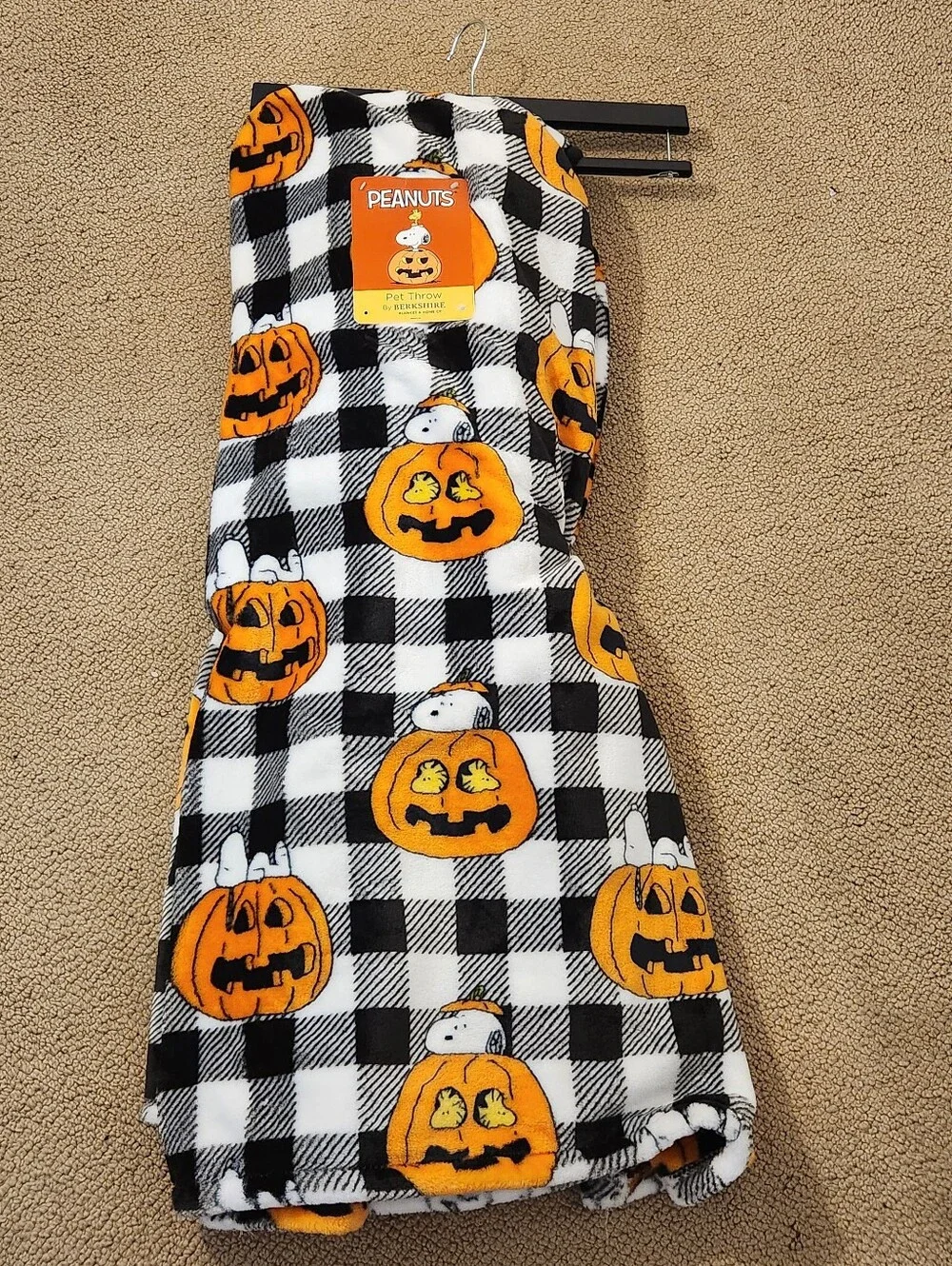 Peanuts Black White Orange Halloween Pumpkin Throw 60 x 70